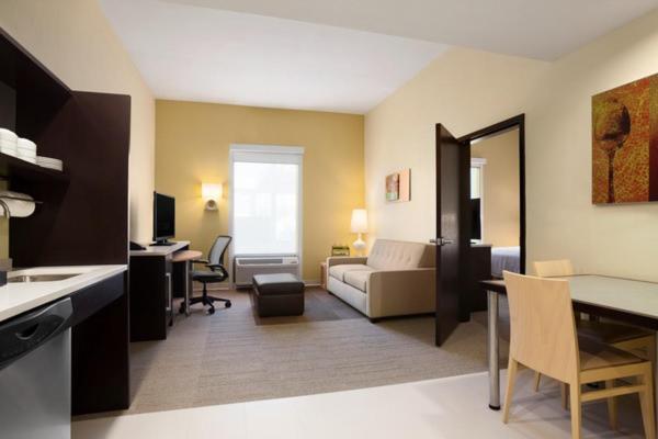 Home2 Suites By Hilton Rahway Εξωτερικό φωτογραφία